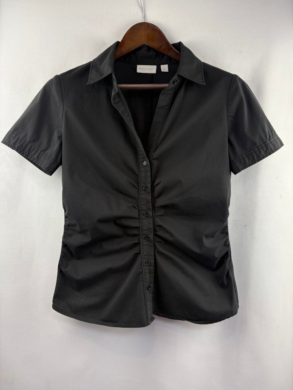 Women’s New York & Company Medium Black Button Up Blouse